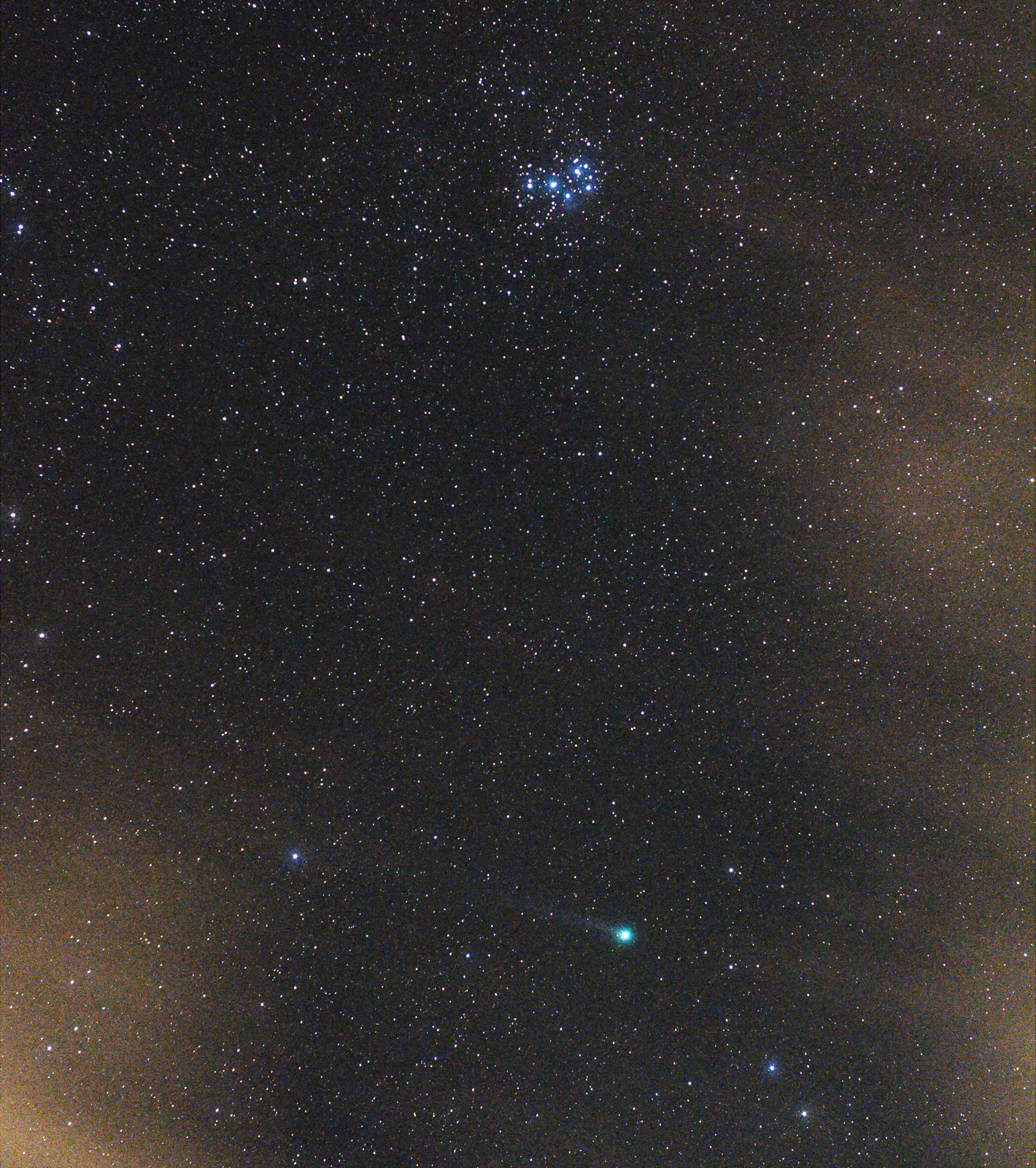 Comet Lovejoy and the Plejades, 3x10s, ISO3200, 50mm at f/4, cropped